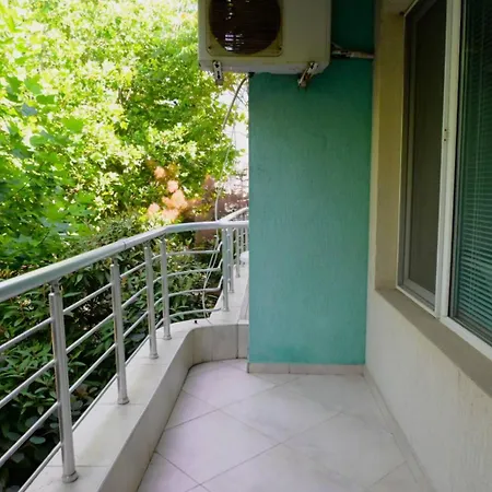 Nev Getaway For 2 Μπουργκάς